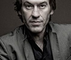 RUBÉN AMORETTI, Bass